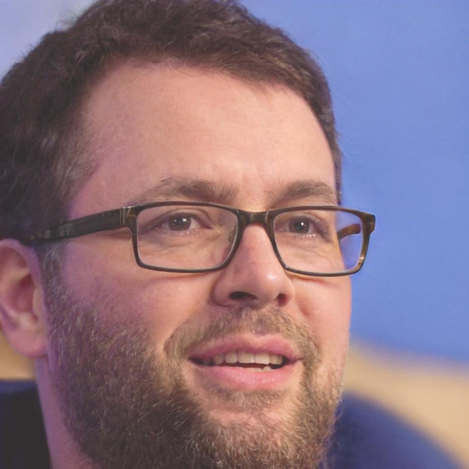 Instructor Guim Pascual, experto en educación financiera práctica